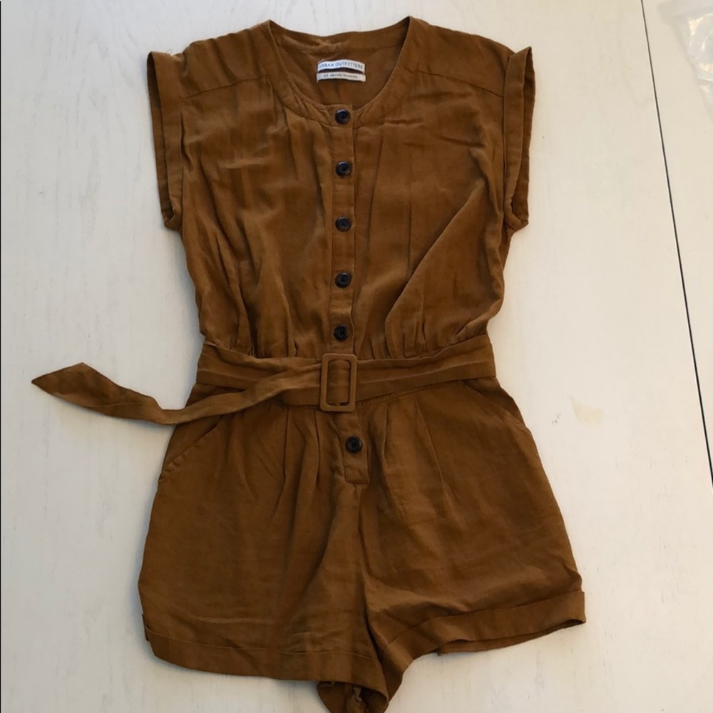 Urban Outfitters linen Romper S